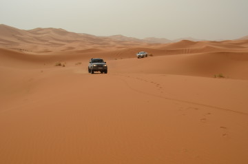 Geländefahrzeuge Maroc-Voyage im Erg Chebbi Marokko